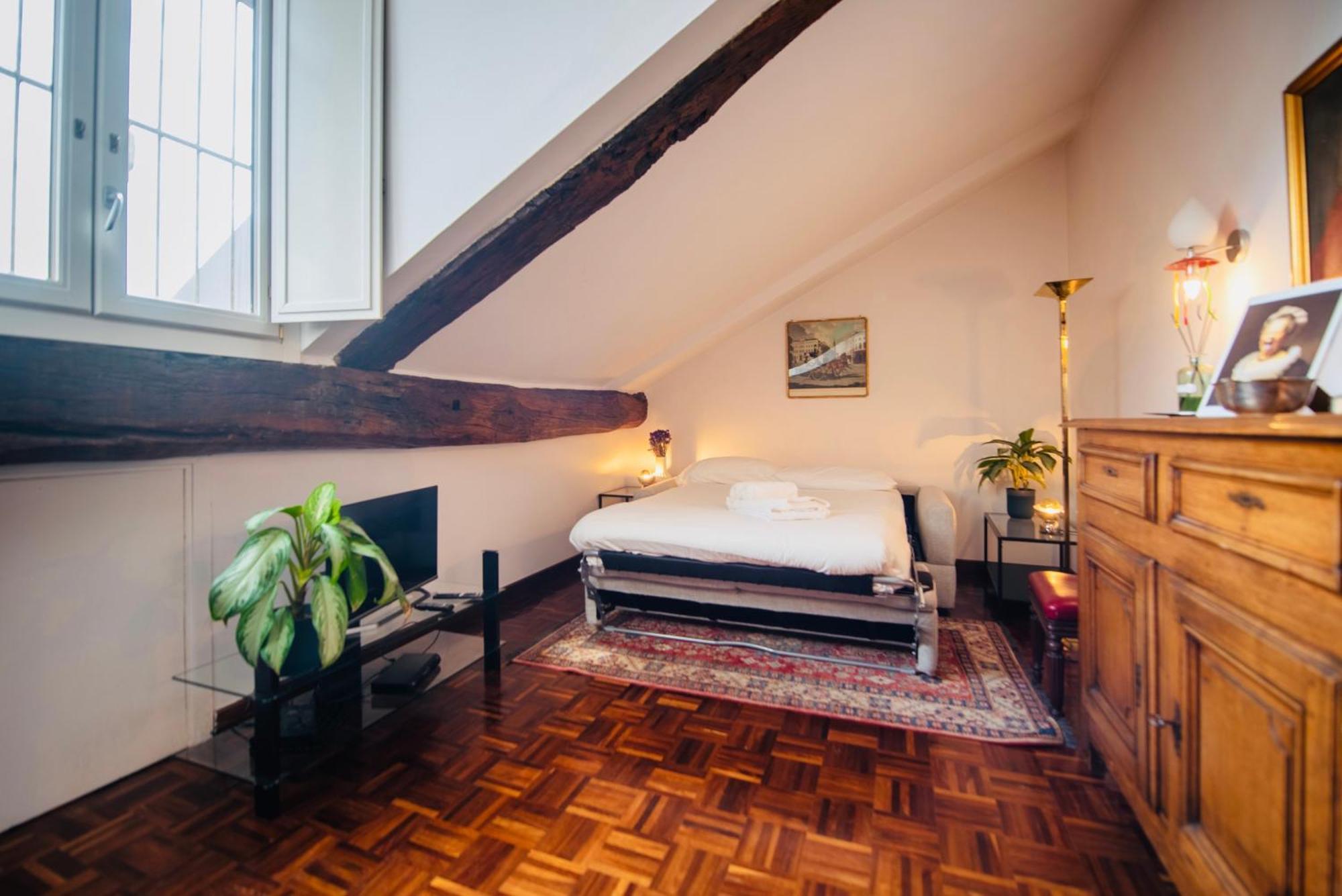Ferienwohnung House With Terrace Turin Exterior foto